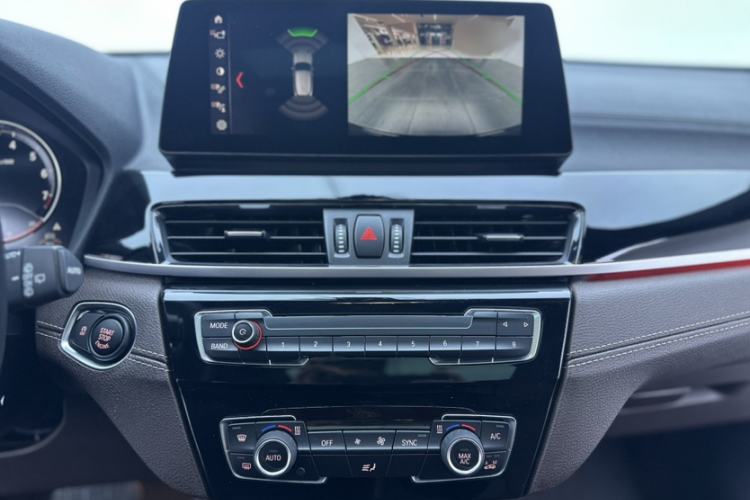 Used BMW X2 2021 sDrive25i Leading Model M Sport Package Interior 15