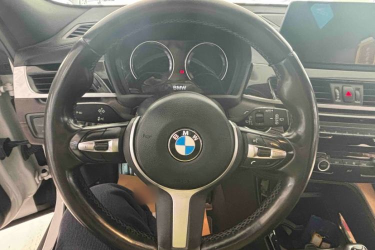 Used BMW X2 2021 sDrive25i Leading Model M Off-Road Package Interior 2
