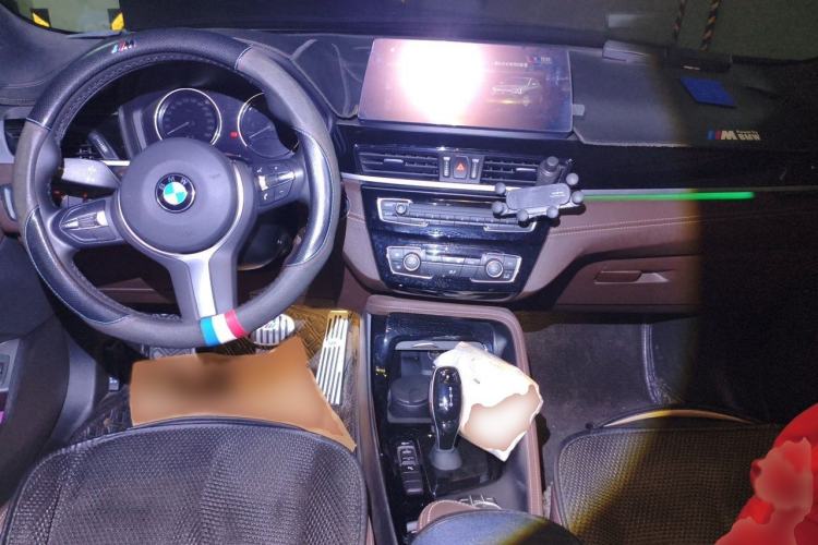 Used BMW X2 2021 sDrive25i Leading Model M Sport Package Interior 2