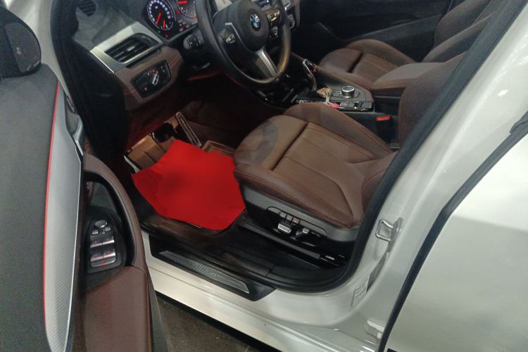 Used BMW X2 2021 sDrive25i Midnight Edition Interior 3
