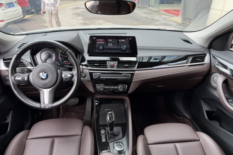 Used BMW X2 2021 Restyled sDrive25i M Sport Package Interior 3
