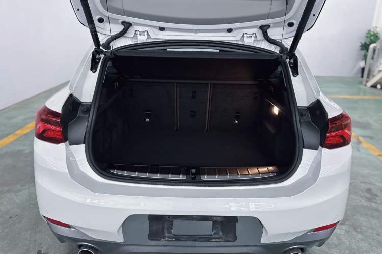 Used BMW X2 2021 Restyled sDrive25i M Sport Package Interior 4