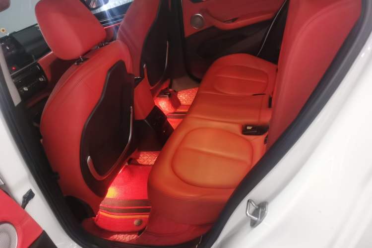 Used BMW X2 2021 Restyled sDrive25i M Sport Package Interior 4