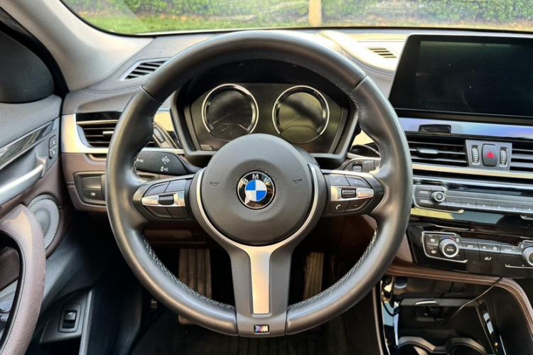 Used BMW X2 2021 Restyled sDrive25i M Sport Package Interior 4