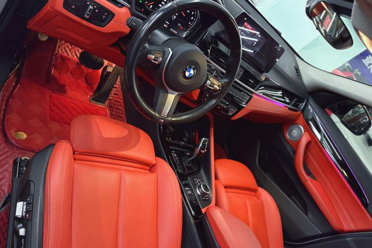 Used BMW X2 2021 sDrive25i M Sport Package Interior 4