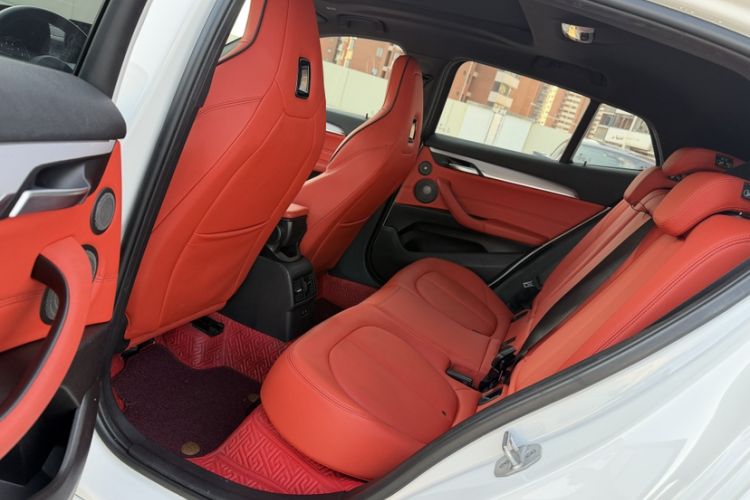 Used BMW X2 2021 xDrive25i M Sport Package Interior 4