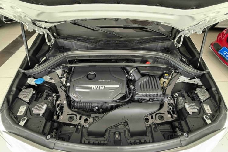 Used BMW X2 2021 sDrive25i Leading Model M Off-Road Package Interior 6