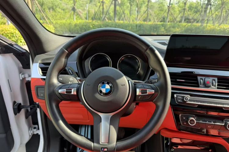 Used BMW X2 2021 sDrive25i Leading Model M Sport Package Interior 7
