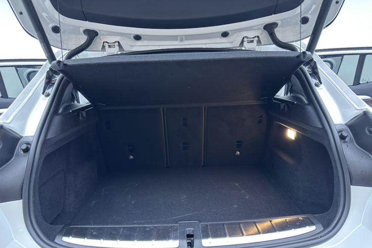 Used BMW X2 2021 Restyled sDrive25i Midnight Edition Interior 9