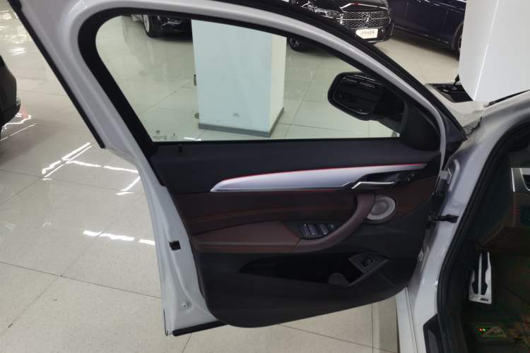 Used BMW X2 2021 Restyled sDrive25i Midnight Edition Left Front Door Interior