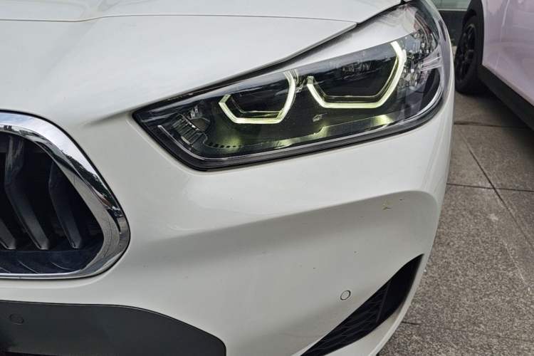 Used BMW X2 2021 sDrive25i Leading Model M Off-Road Package Left Front Headlight