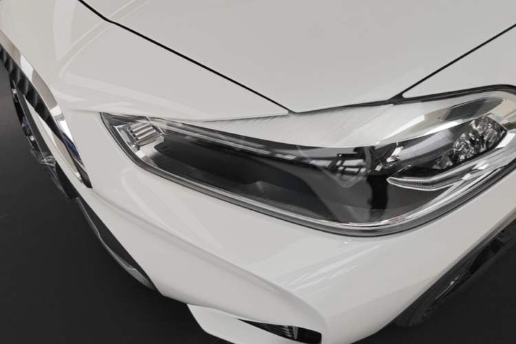 Used BMW X2 2021 sDrive20i M Sport Package Left Front Headlight