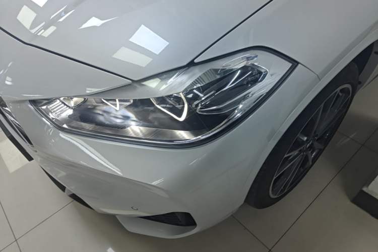 Used BMW X2 2021 sDrive25i Luxury Model with M Sport Package Left Front Headlight