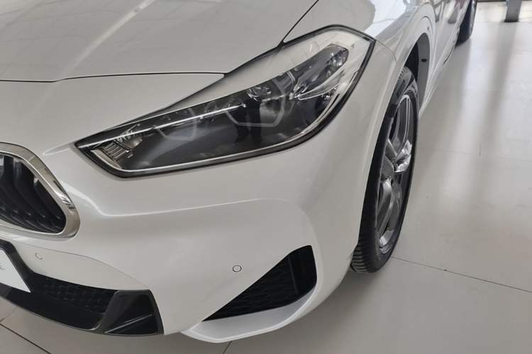 Used BMW X2 2021 sDrive25i Leading Model M Sport Package Left Front Headlight