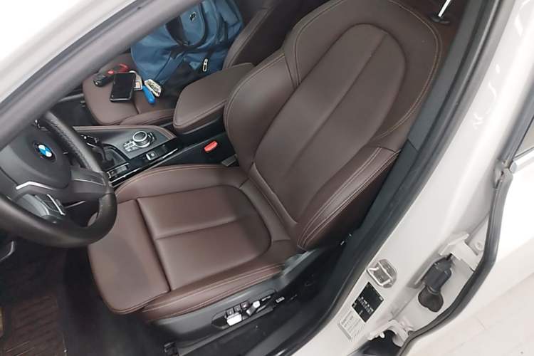 Used BMW X2 2021 sDrive25i Leading Model M Off-Road Package Left Front Seat