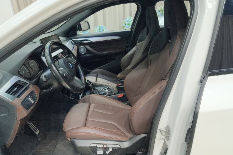 Used BMW X2 2021 Restyled sDrive25i Midnight Edition Left Front Seat