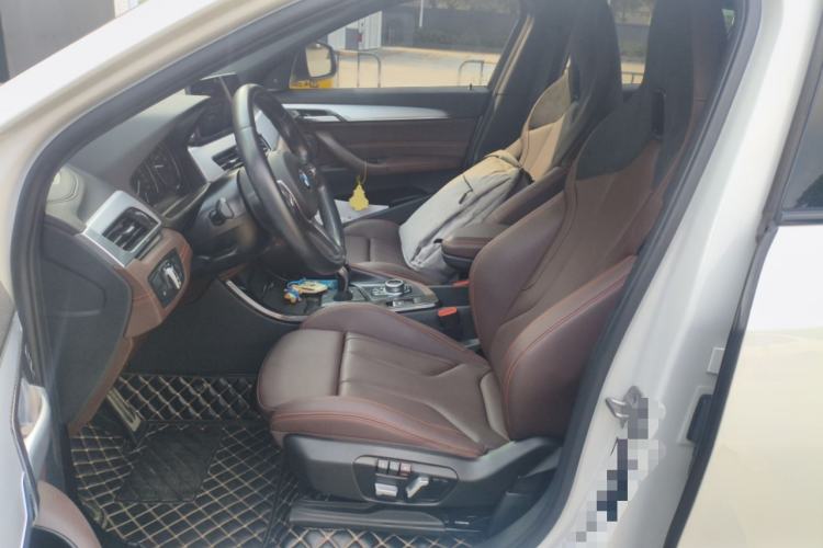 Used BMW X2 2021 sDrive25i Midnight Edition Left Front Seat