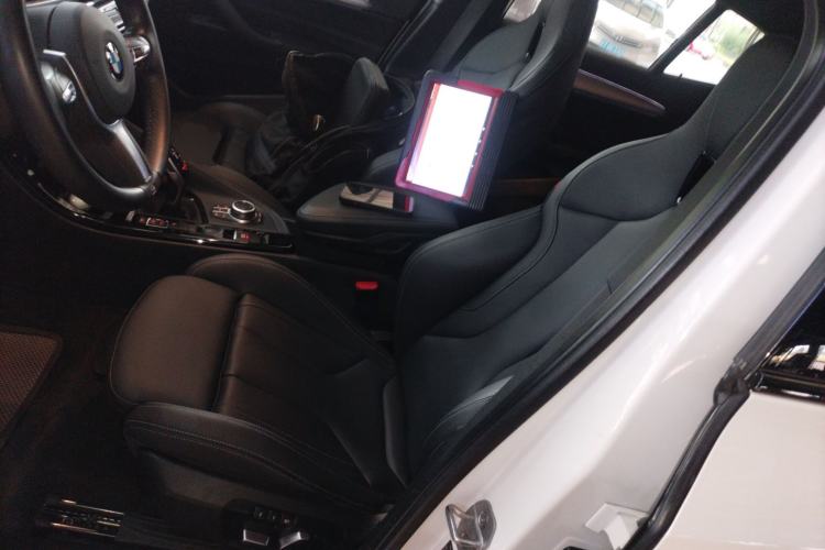Used BMW X2 2021 sDrive25i Luxury Model with M Sport Package Left Front Seat