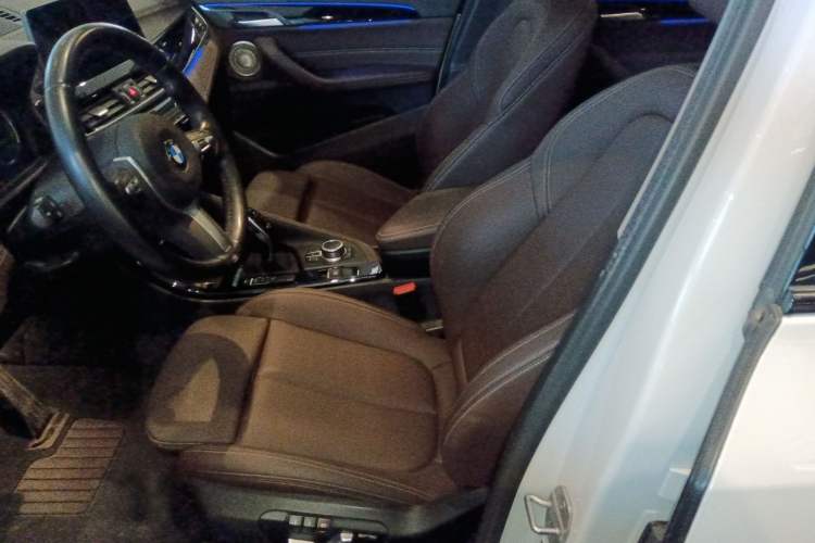 Used BMW X2 2021 sDrive25i M Sport Package Left Front Seat