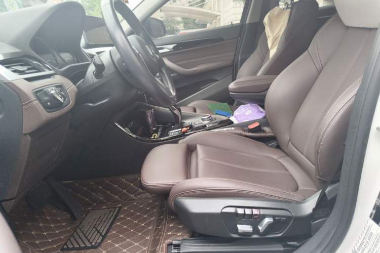 Used BMW X2 2021 sDrive25i M Sport Package Left Front Seat