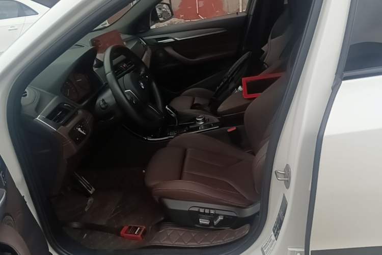 Used BMW X2 2021 xDrive25i Midnight Edition Left Front Seat