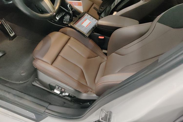 Used BMW X2 2021 Restyled sDrive25i Midnight Edition Left Front Seat