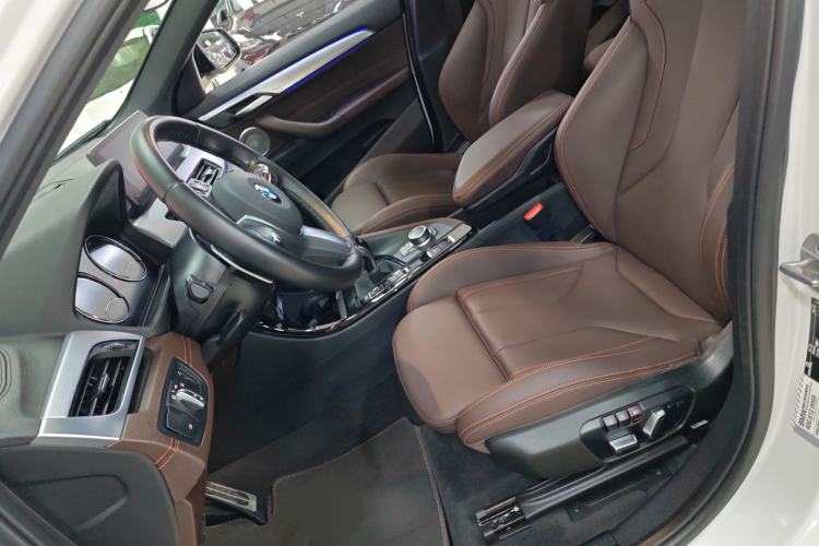 Used BMW X2 2021 Restyled sDrive25i Midnight Edition Left Front Seat