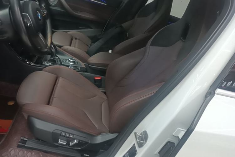 Used BMW X2 2021 Restyled sDrive25i Sharp Edition Left Front Seat
