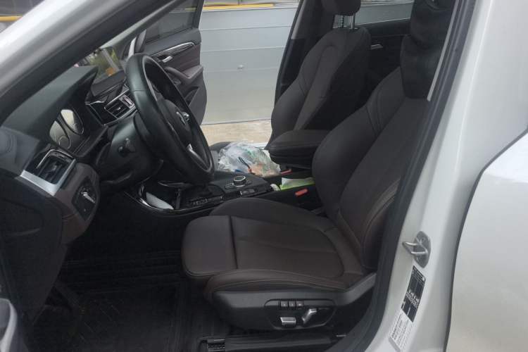 Used BMW X2 2021 sDrive25i Leading Model M Off-Road Package Left Front Seat
