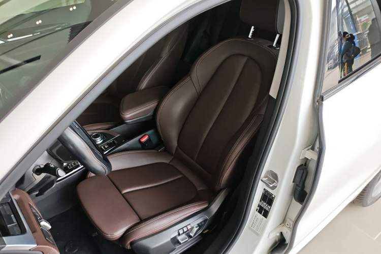 Used BMW X2 2021 sDrive25i M Sport Package Left Front Seat