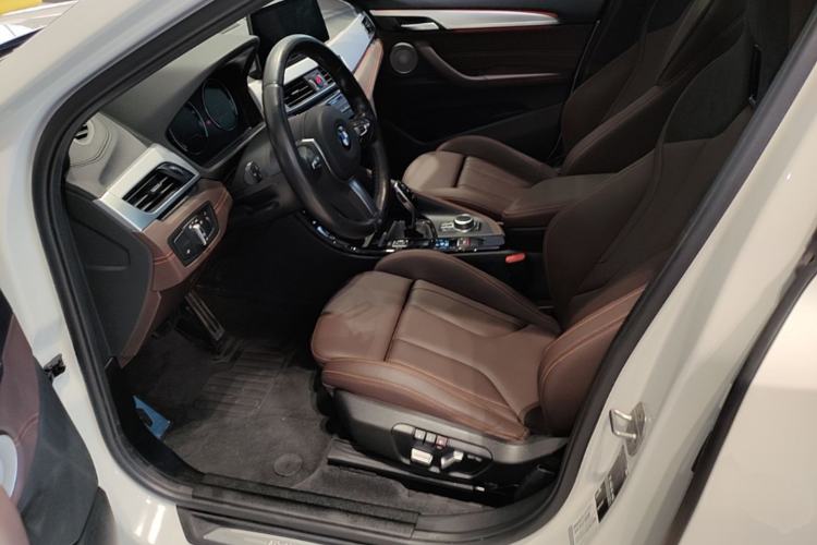 Used BMW X2 2021 Restyled sDrive25i Midnight Edition Left Front Seat
