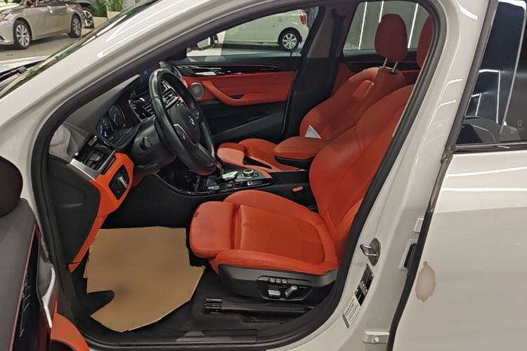 Used BMW X2 2021 sDrive25i M Sport Package Left Front Seat