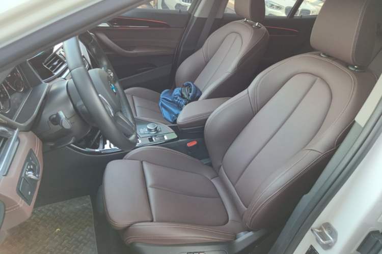 Used BMW X2 2021 sDrive25i M Sport Package Left Front Seat