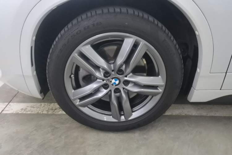 Used BMW X2 2021 Restyled sDrive25i M Sport Package Left Front Wheel Hub