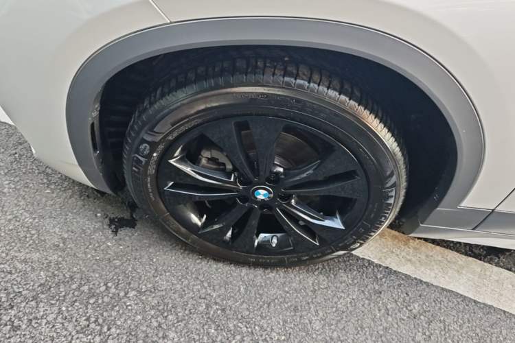 Used BMW X2 2021 sDrive20i M Sport Package Left Front Wheel Hub