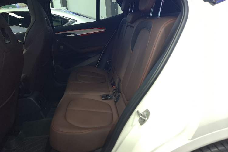 Used BMW X2 2021 sDrive25i Midnight Edition Left Rear Seat