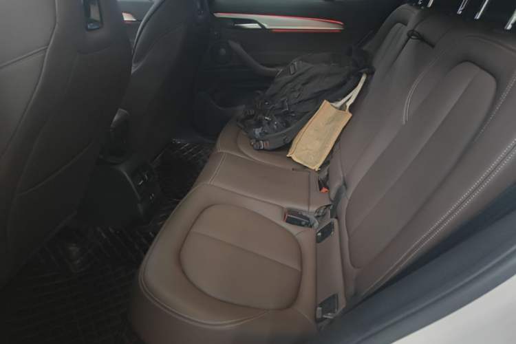 Used BMW X2 2021 sDrive25i Luxury Model with M Sport Package Left Rear Seat