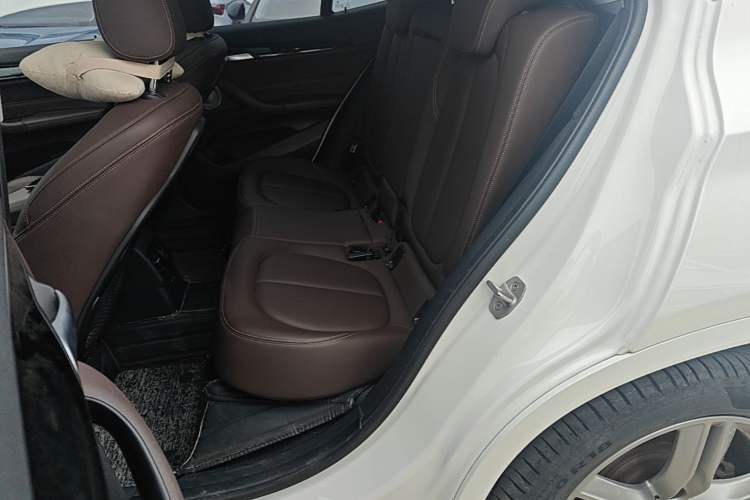 Used BMW X2 2021 sDrive25i M Sport Package Left Rear Seat
