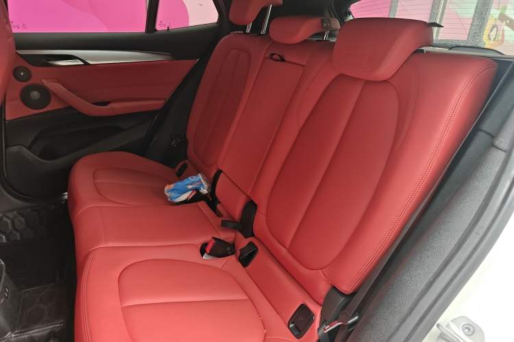 Used BMW X2 2021 xDrive25i M Sport Package Left Rear Seat