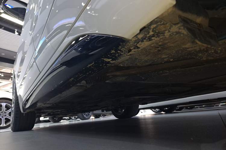 Used BMW X2 2021 sDrive25i Midnight Edition Left Side Sill