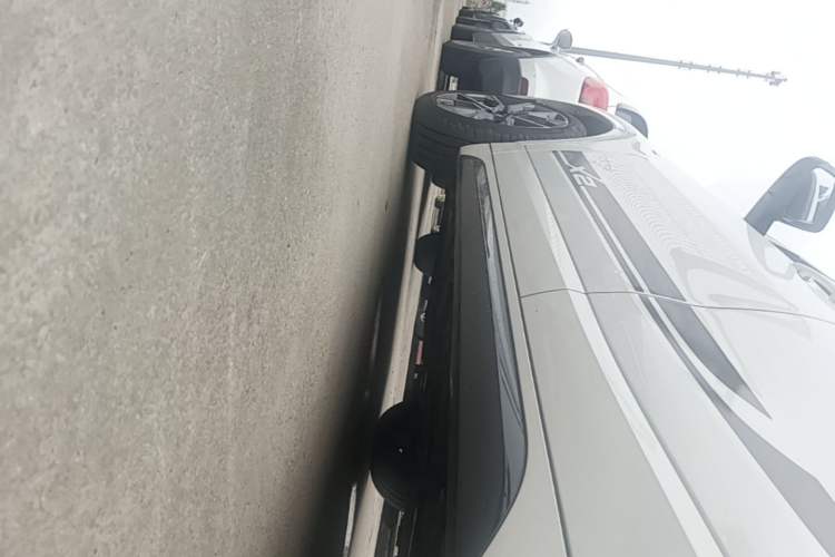 Used BMW X2 2021 xDrive25i Midnight Edition Left Side Sill