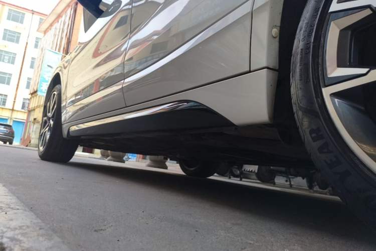 Used BMW X2 2021 Restyled sDrive25i M Sport Package Left Side Sill