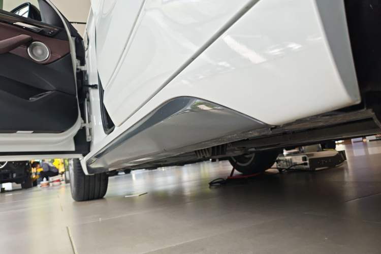 Used BMW X2 2021 sDrive25i M Sport Package Left Side Sill