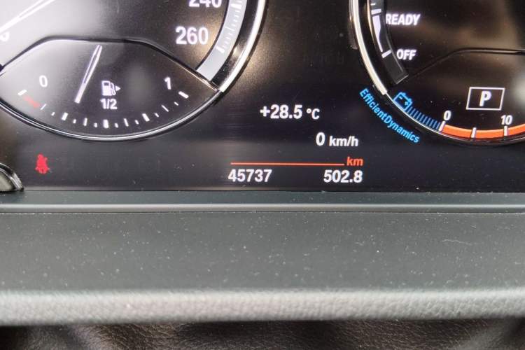 Used BMW X2 2021 sDrive25i Luxury Model with M Sport Package Odometer Close Up