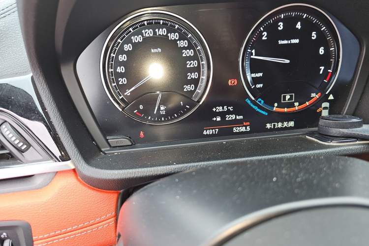 Used BMW X2 2021 sDrive25i Leading Model M Sport Package Odometer Close Up