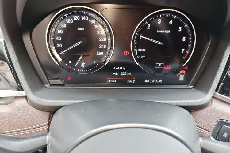 Used BMW X2 2021 sDrive25i M Sport Package Odometer Close Up