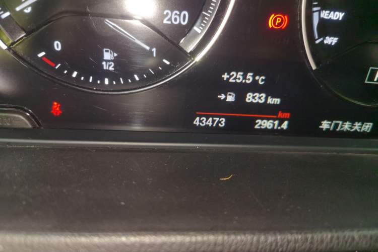 Used BMW X2 2021 sDrive25i M Sport Package Odometer Close Up