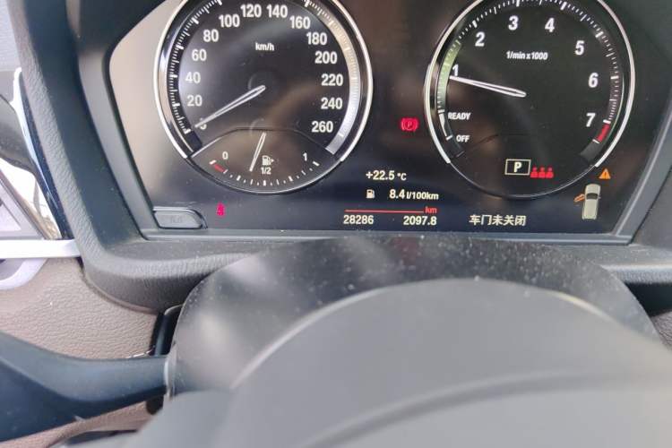 Used BMW X2 2021 sDrive25i M Sport Package Odometer Close Up