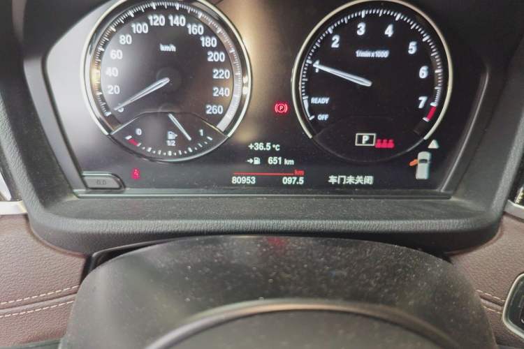 Used BMW X2 2021 sDrive25i M Sport Package Odometer Close Up