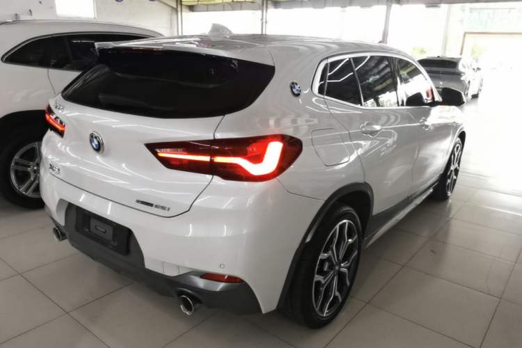 Used BMW X2 2021 sDrive25i Luxury M Sport Package Rear Right 45 Deg